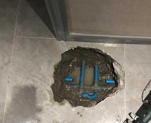 海南阳台漏水维修公司分享下暖气管道漏水的原因有哪些
